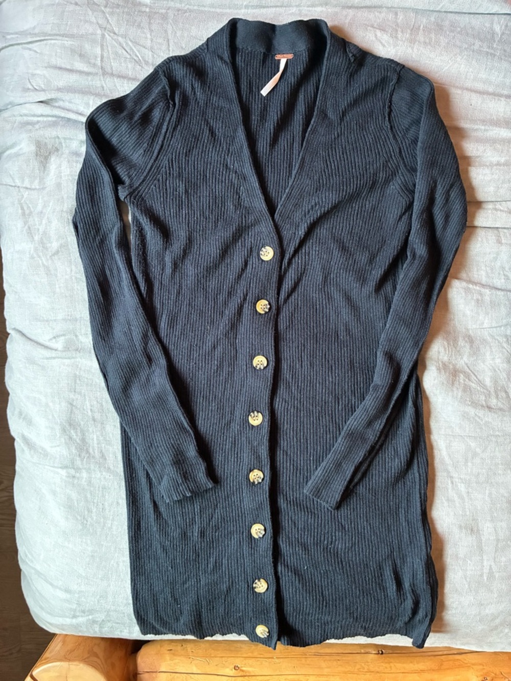 FREE PEOPLE- Long Black Ribbed Button-Front cardigan